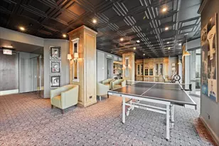 195 N Harbor Dr, Chicago, IL 60601 - Photo 24