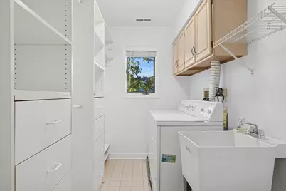 179 Foxborough Place, Burr Ridge, IL 60527 - Photo 14