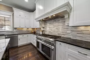 641 Lakeside Dr, Hinsdale, IL 60521 - Photo 30