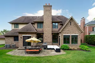 641 Lakeside Dr, Hinsdale, IL 60521 - Photo 6