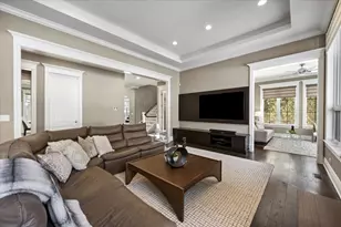 641 Lakeside Dr, Hinsdale, IL 60521 - Photo 22