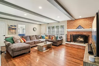 1443 Woodhill Drive, Northbrook, IL 60062 - Photo 6