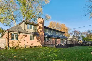 1443 Woodhill Dr, Northbrook, IL 60062 - Photo 46