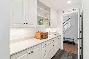 1443 Woodhill Dr, Northbrook, IL 60062 - Photo 18