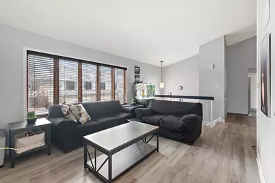 17565 Windsor Parkway, Tinley Park, IL 60487 - Photo 4