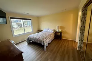 925 Wiltshire Dr, McHenry, IL 60050 - Photo 16