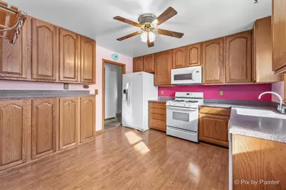 411 Krause Avenue, Streamwood, IL 60107 - Photo 12