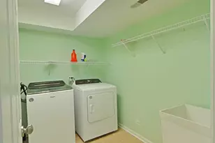848 Station Blvd, Aurora, IL 60504 - Photo 14