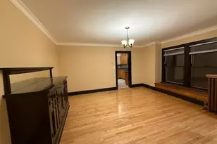 371 Fulton St, Elgin, IL 60120 - Photo 8