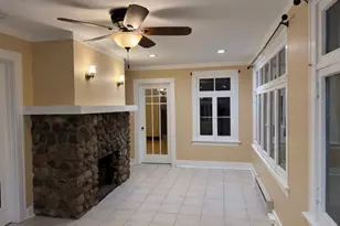 371 Fulton St, Elgin, IL 60120 - Photo 18