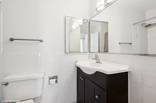 5455 N Sheridan Rd, Chicago, IL 60640 - Photo 10