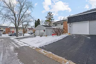 130 Jerome Ln, Bolingbrook, IL 60440 - Photo 30