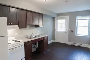 115 N Hickory St, Joliet, IL 60435 - Photo 2