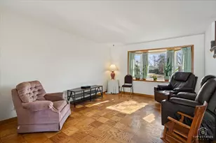 2302 Fulle St, Rolling Meadows, IL 60008 - Photo 2