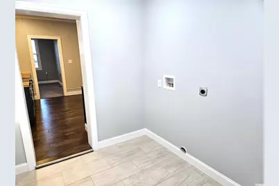 913 N 12th Street, Quincy, IL 62301 - Photo 8