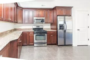 10765 Clock Tower Dr, Countryside, IL 60525 - Photo 20