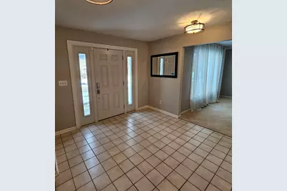 5221 Deer Pointe, Rockford, IL 61114 - Photo 6