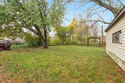 303 Sauk Trail, Park Forest, IL 60466 - Photo 12