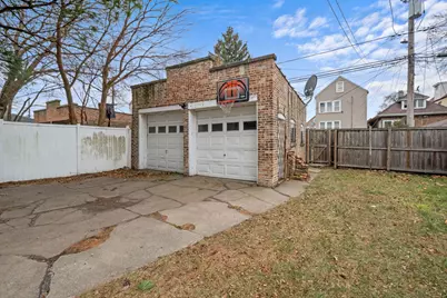 8548 S Exchange Avenue, Chicago, IL 60617 - Photo 32
