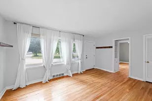 314 Elmwood, Champaign, IL 61821 - Photo 8