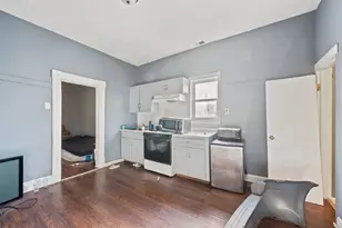 8420 S Burley Ave, Chicago, IL 60617 - Photo 12