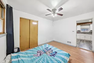 866 Greenbay Ave, Calumet City, IL 60409 - Photo 22