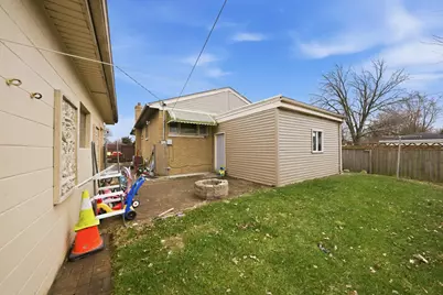 866 Greenbay Avenue, Calumet City, IL 60409 - Photo 12