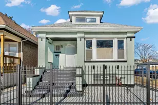 1444 W 72nd Pl, Chicago, IL 60636 - Photo 1