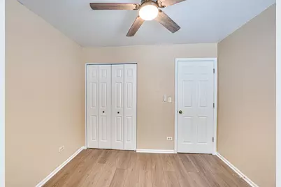 [Address not provided], Naperville, IL 60540 - Photo 14