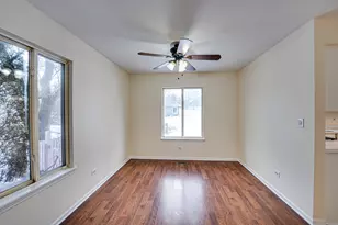 [Address not provided], Naperville, IL 60540 - Photo 4