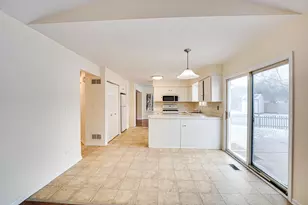 [Address not provided], Naperville, IL 60540 - Photo 10