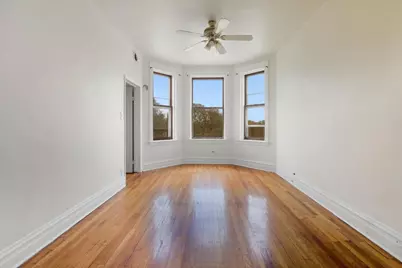 3133 W Augusta Boulevard #3E, Chicago, IL 60622 - Photo 2