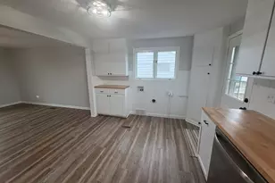 4741 W 89th Pl, Hometown, IL 60456 - Photo 6