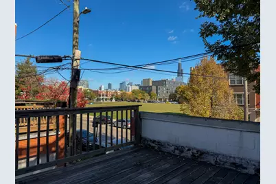 1300 W Grenshaw Street #B, Chicago, IL 60607 - Photo 12