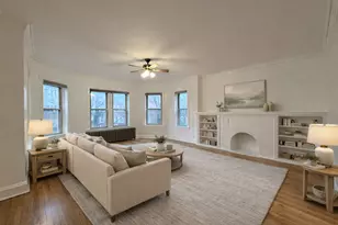 4752 N Virginia Ave, Chicago, IL 60625 - Photo 2