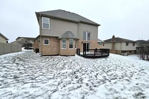 5417 Christopher Dr, Oak Forest, IL 60452 - Photo 2