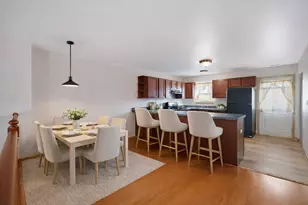 12517 Meadow Ln, Blue Island, IL 60406 - Photo 4