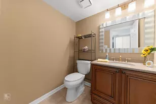 15513 Whitehall Ln, Orland Park, IL 60462 - Photo 10