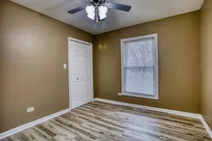 805 Stowell Ave, Streamwood, IL 60107 - Photo 14