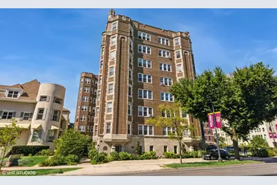 6334 N Sheridan Road #4C, Chicago, IL 60660 - Photo 1