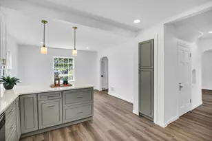 1212 W Healey St, Champaign, IL 61821 - Photo 20