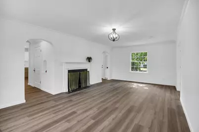 1212 W Healey Street, Champaign, IL 61821 - Photo 12