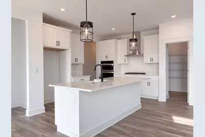 668 E Becker Place, Sycamore, IL 60178 - Photo 14