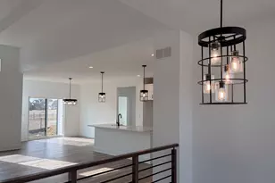 668 E Becker Pl, Sycamore, IL 60178 - Photo 30