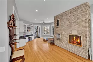 601 Ambriance Dr, Burr Ridge, IL 60527 - Photo 12