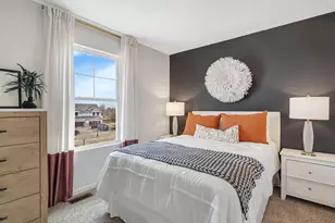 2239 Lake Shore Dr, Schaumburg, IL 60196 - Photo 16