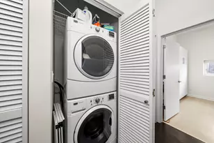 1750 N Clybourn Ave, Chicago, IL 60614 - Photo 22