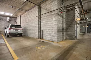 18 N Carpenter St, Chicago, IL 60607 - Photo 36