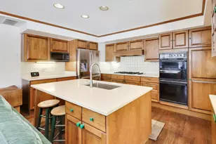 600 Riverwoods Rd, Mettawa, IL 60045 - Photo 18