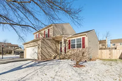 148 W Lindsay Drive, Round Lake Beach, IL 60073 - Photo 2